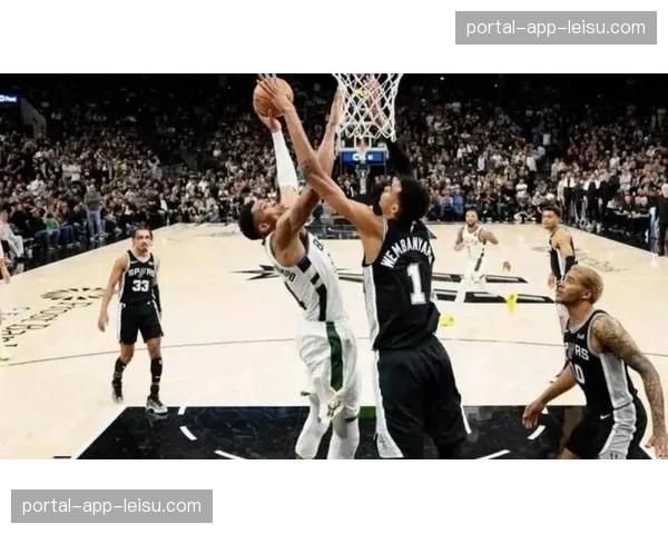 文班亚马与霍姆格伦正面交锋，新一代内线主导比赛风格引发热议